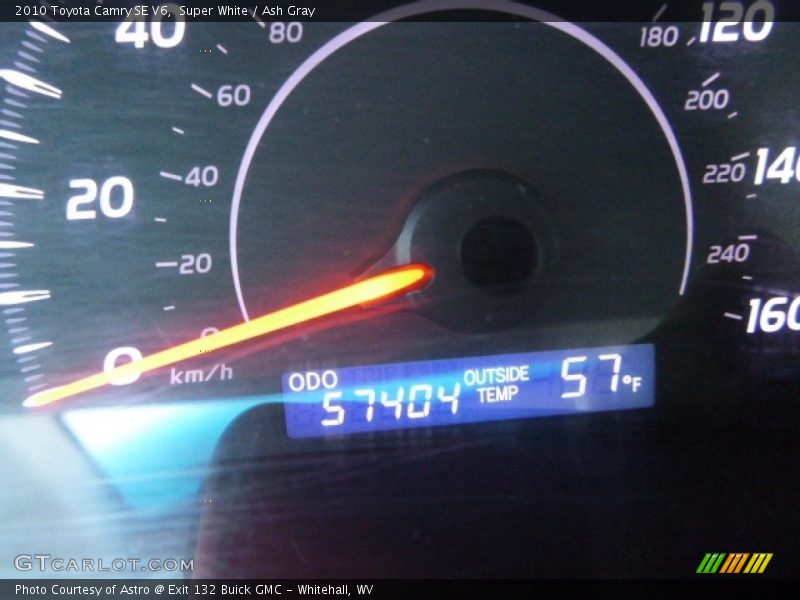 Super White / Ash Gray 2010 Toyota Camry SE V6