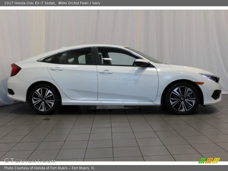  2017 Civic EX-T Sedan White Orchid Pearl
