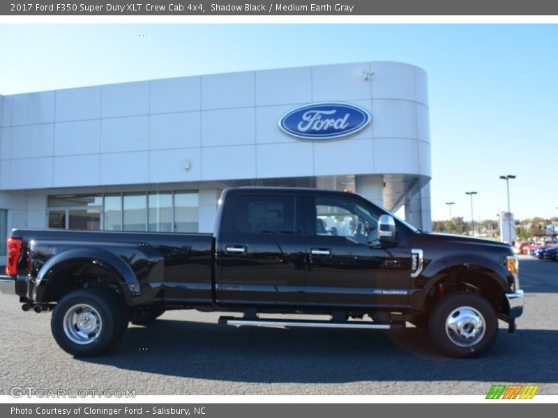 Shadow Black / Medium Earth Gray 2017 Ford F350 Super Duty XLT Crew Cab 4x4