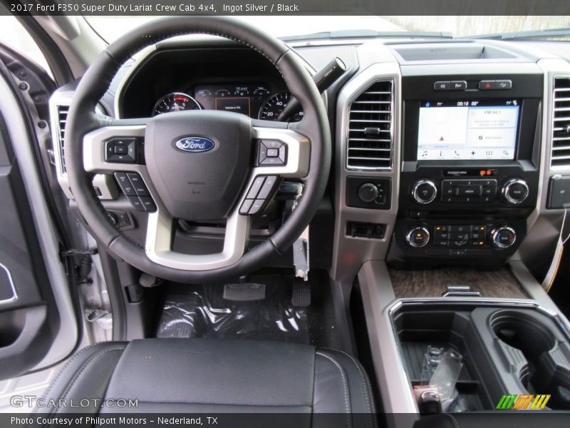 Dashboard of 2017 F350 Super Duty Lariat Crew Cab 4x4
