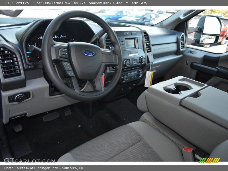 Shadow Black / Medium Earth Gray 2017 Ford F250 Super Duty Lariat Crew Cab 4x4