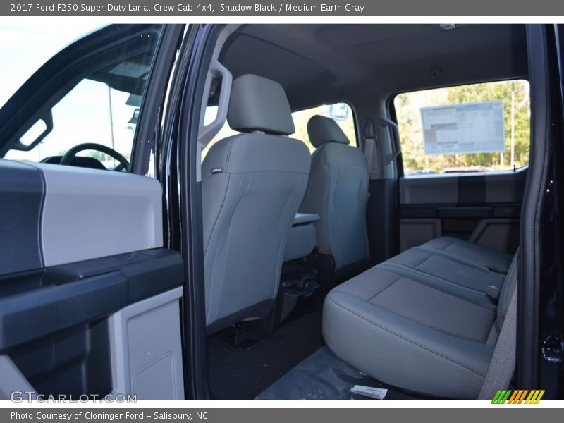 Shadow Black / Medium Earth Gray 2017 Ford F250 Super Duty Lariat Crew Cab 4x4