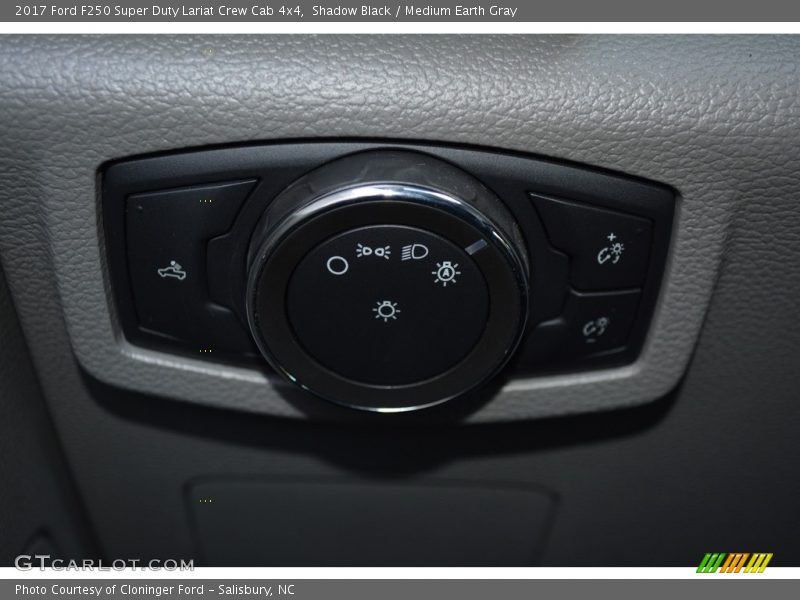 Shadow Black / Medium Earth Gray 2017 Ford F250 Super Duty Lariat Crew Cab 4x4
