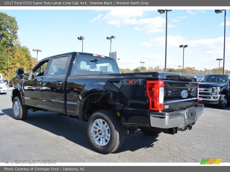 Shadow Black / Medium Earth Gray 2017 Ford F250 Super Duty Lariat Crew Cab 4x4