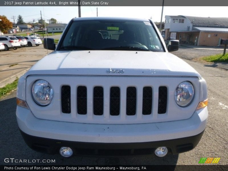 Bright White / Dark Slate Gray 2017 Jeep Patriot Latitude 4x4