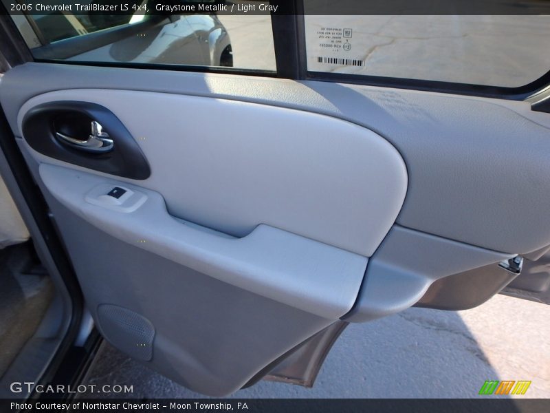 Graystone Metallic / Light Gray 2006 Chevrolet TrailBlazer LS 4x4