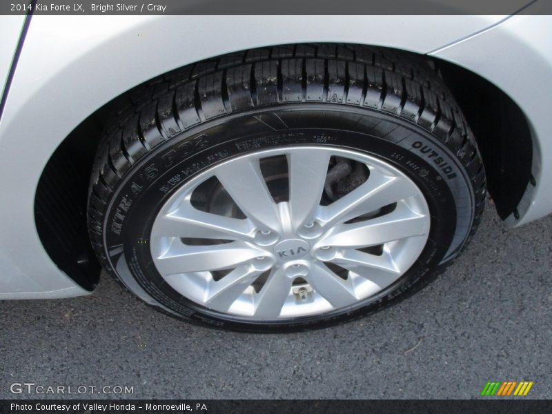 Bright Silver / Gray 2014 Kia Forte LX