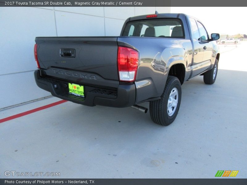 Magnetic Gray Metallic / Cement Gray 2017 Toyota Tacoma SR Double Cab