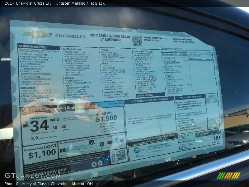 Tungsten Metallic / Jet Black 2017 Chevrolet Cruze LT