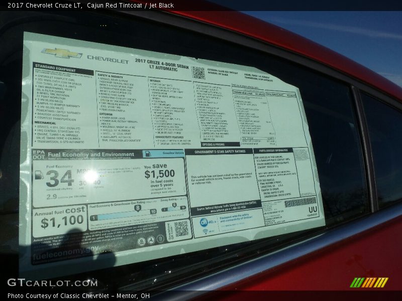 Cajun Red Tintcoat / Jet Black 2017 Chevrolet Cruze LT