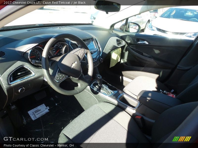 Cajun Red Tintcoat / Jet Black 2017 Chevrolet Cruze LT