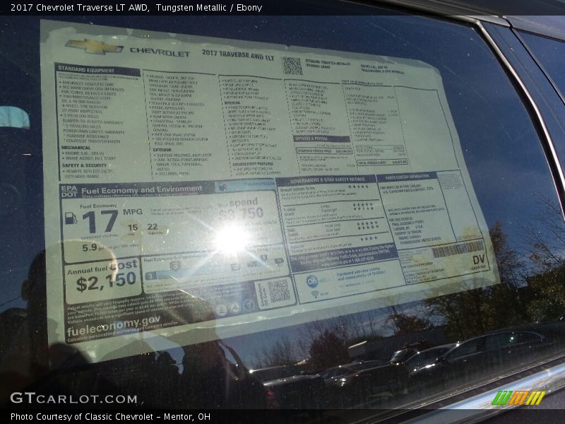 Tungsten Metallic / Ebony 2017 Chevrolet Traverse LT AWD