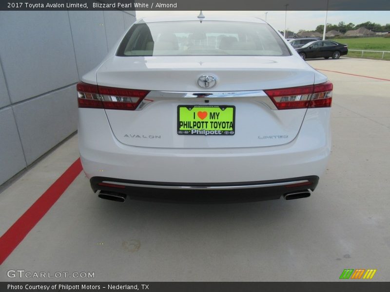 Blizzard Pearl White / Almond 2017 Toyota Avalon Limited