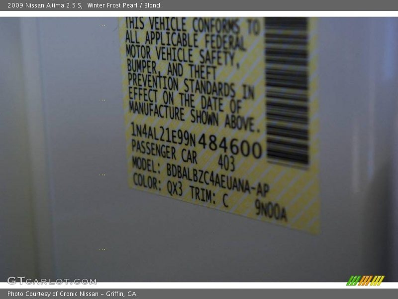 Winter Frost Pearl / Blond 2009 Nissan Altima 2.5 S