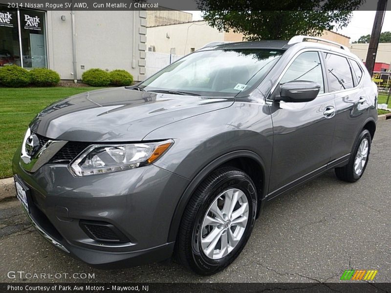 Gun Metallic / Charcoal 2014 Nissan Rogue SV AWD
