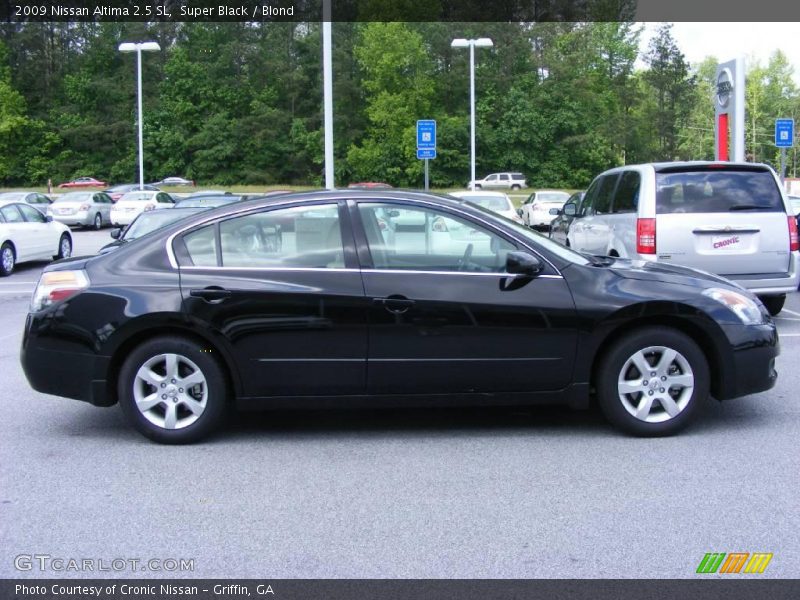 Super Black / Blond 2009 Nissan Altima 2.5 SL
