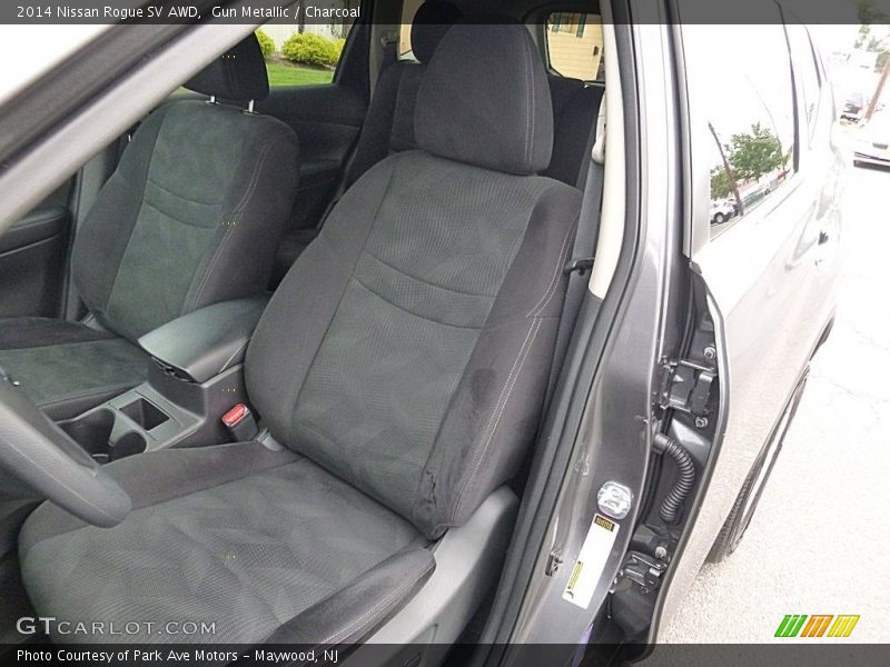 Gun Metallic / Charcoal 2014 Nissan Rogue SV AWD