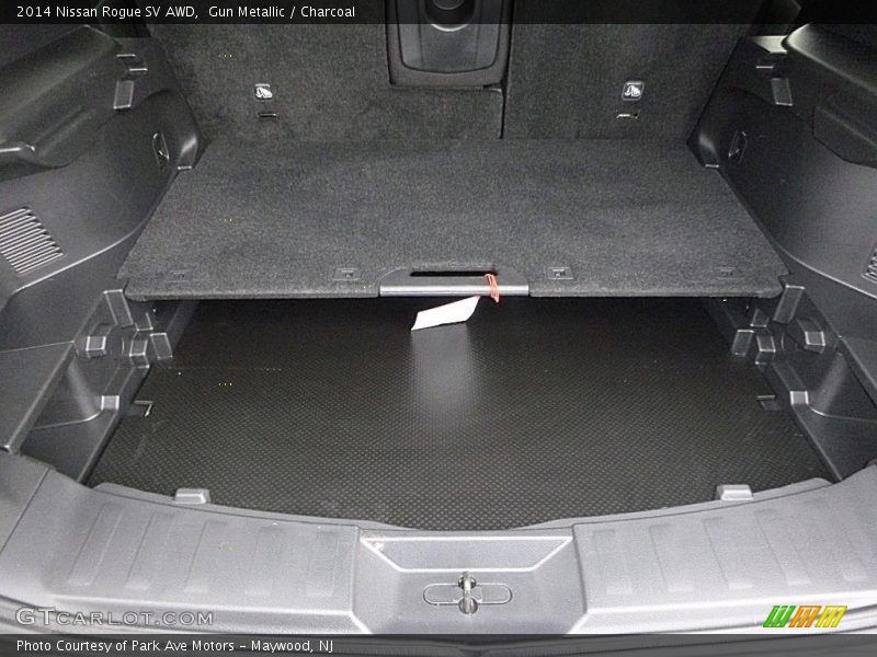 Gun Metallic / Charcoal 2014 Nissan Rogue SV AWD