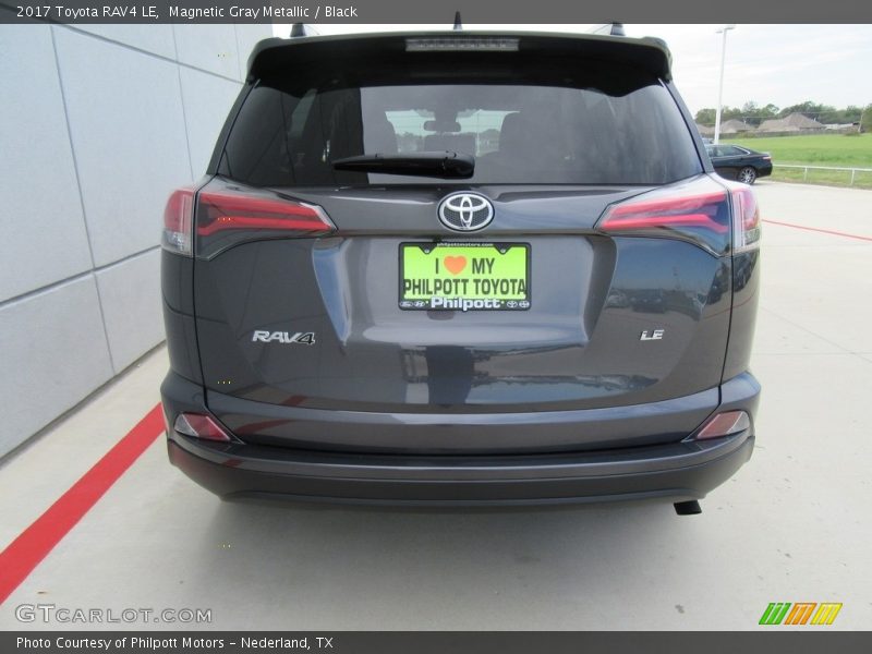 Magnetic Gray Metallic / Black 2017 Toyota RAV4 LE