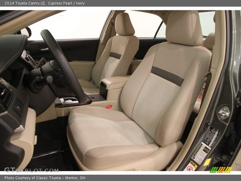 Cypress Pearl / Ivory 2014 Toyota Camry LE