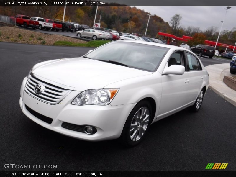Blizzard White Pearl / Light Gray 2009 Toyota Avalon XLS