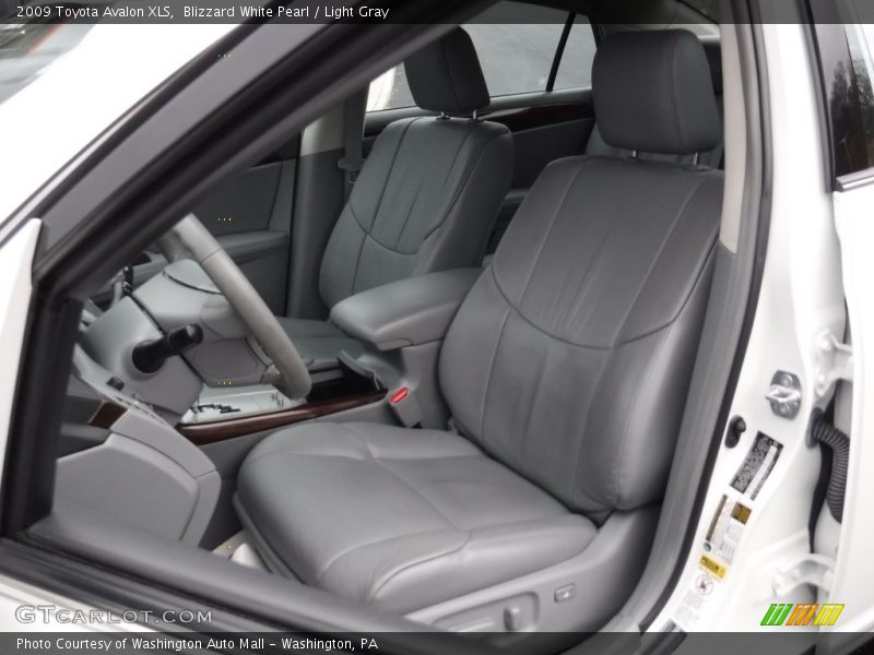 Blizzard White Pearl / Light Gray 2009 Toyota Avalon XLS