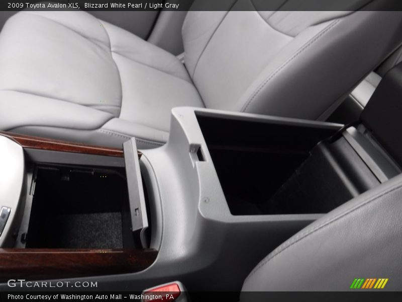 Blizzard White Pearl / Light Gray 2009 Toyota Avalon XLS