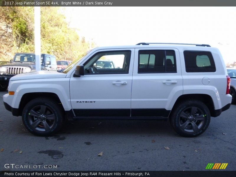 Bright White / Dark Slate Gray 2017 Jeep Patriot Sport SE 4x4