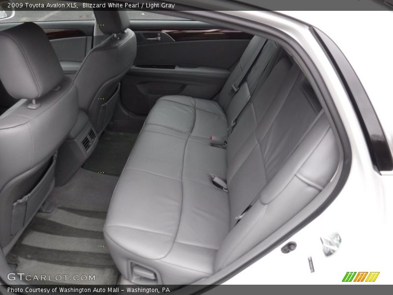 Blizzard White Pearl / Light Gray 2009 Toyota Avalon XLS