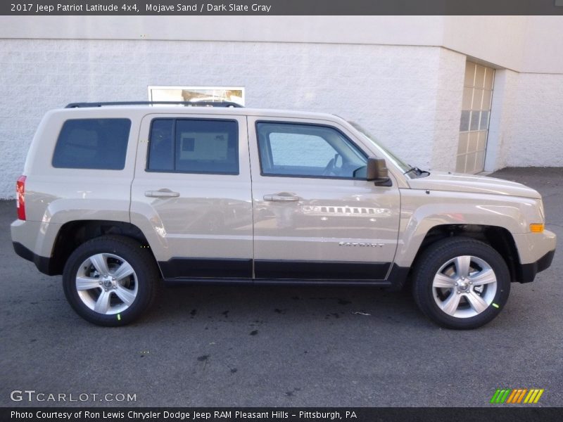Mojave Sand / Dark Slate Gray 2017 Jeep Patriot Latitude 4x4