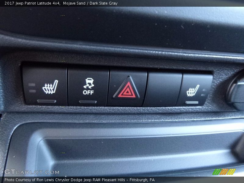 Mojave Sand / Dark Slate Gray 2017 Jeep Patriot Latitude 4x4