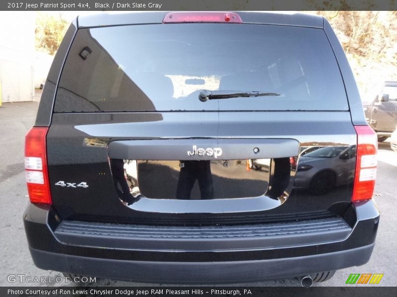 Black / Dark Slate Gray 2017 Jeep Patriot Sport 4x4