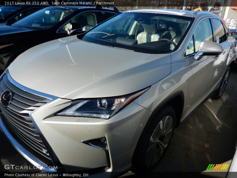 Front 3/4 View of 2017 RX 350 AWD