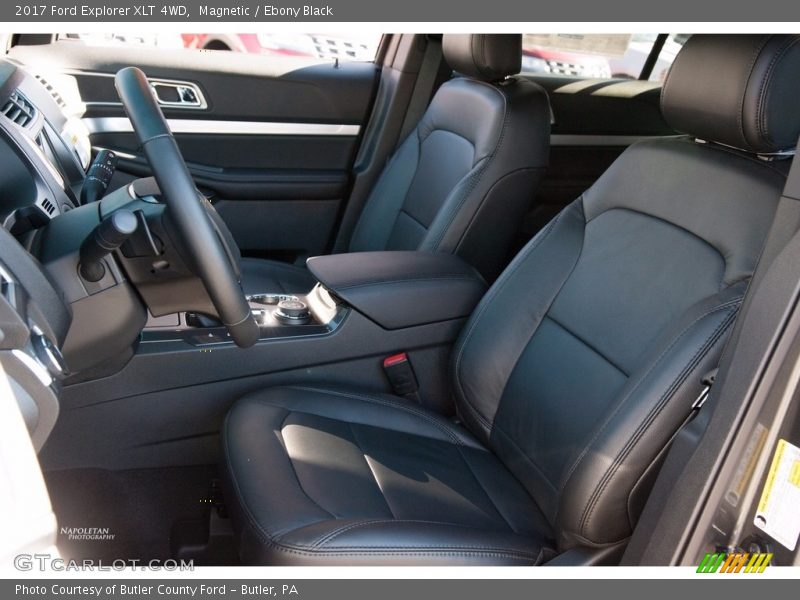 Magnetic / Ebony Black 2017 Ford Explorer XLT 4WD