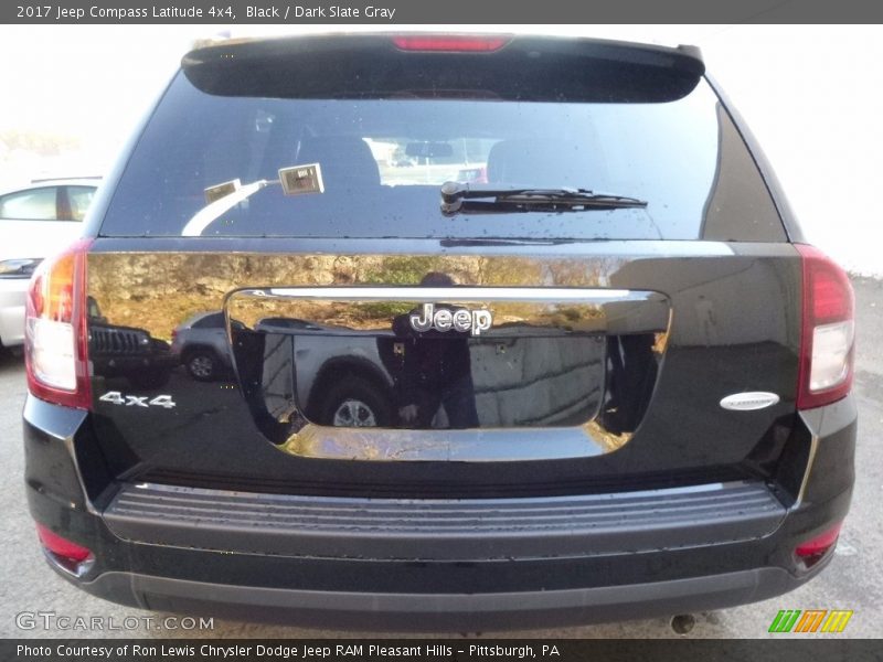 Black / Dark Slate Gray 2017 Jeep Compass Latitude 4x4