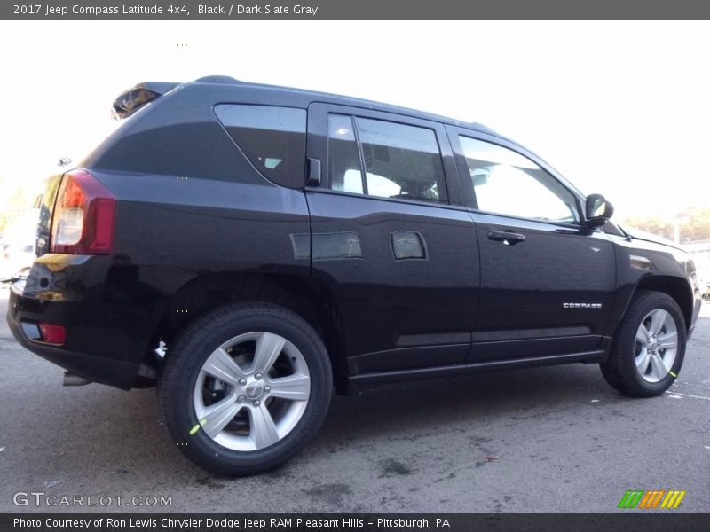 Black / Dark Slate Gray 2017 Jeep Compass Latitude 4x4