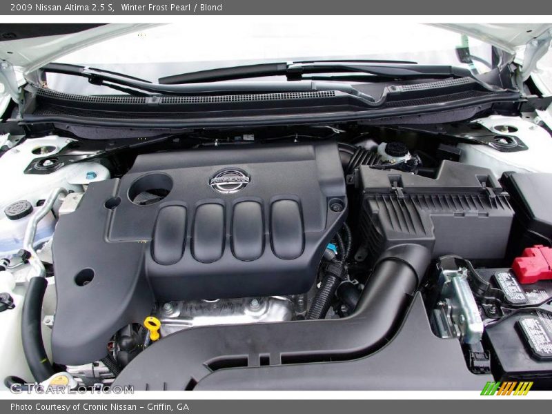 Winter Frost Pearl / Blond 2009 Nissan Altima 2.5 S