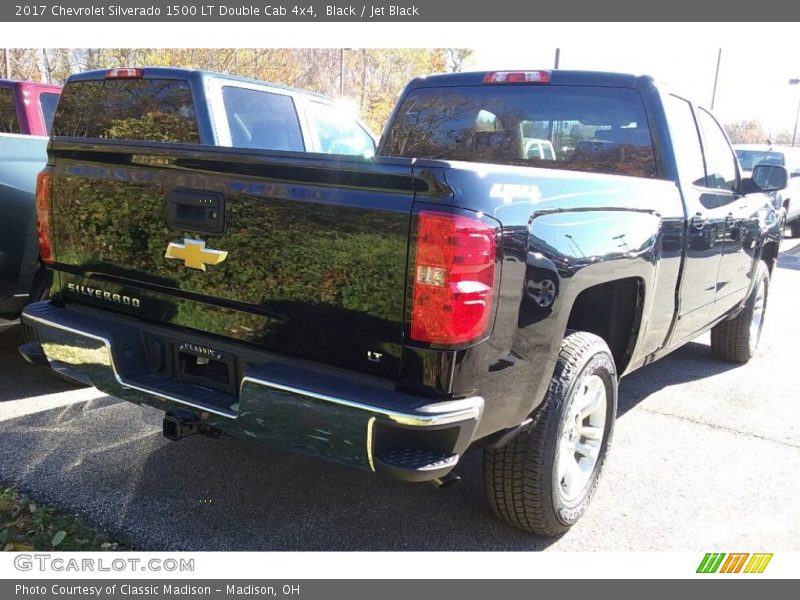 Black / Jet Black 2017 Chevrolet Silverado 1500 LT Double Cab 4x4