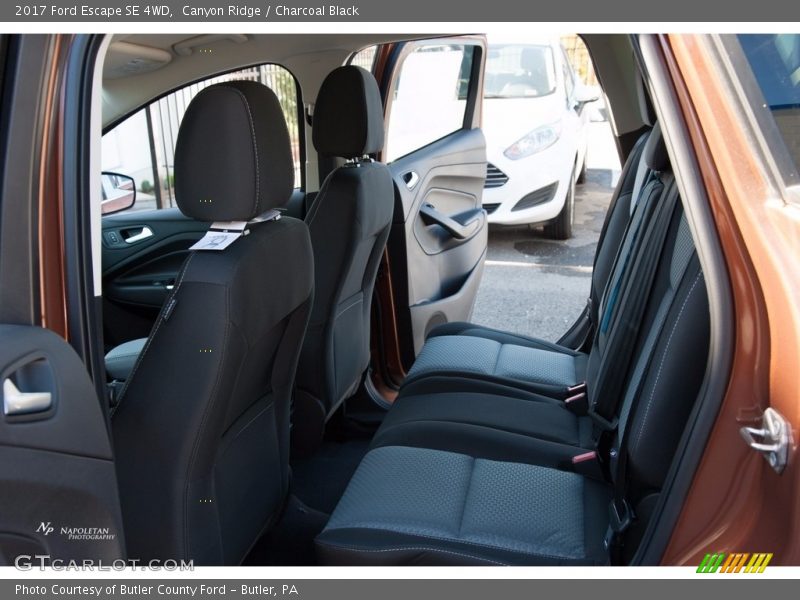 Canyon Ridge / Charcoal Black 2017 Ford Escape SE 4WD