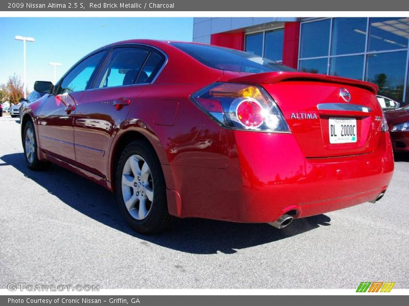 Red Brick Metallic / Charcoal 2009 Nissan Altima 2.5 S