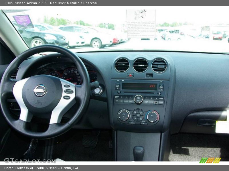 Red Brick Metallic / Charcoal 2009 Nissan Altima 2.5 S