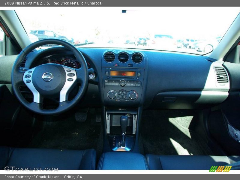 Red Brick Metallic / Charcoal 2009 Nissan Altima 2.5 S