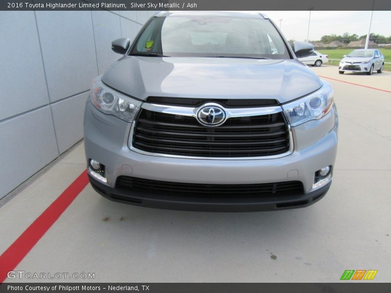 Silver Sky Metallic / Ash 2016 Toyota Highlander Limited Platinum