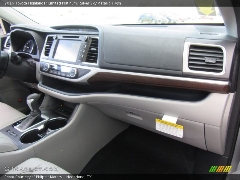 Silver Sky Metallic / Ash 2016 Toyota Highlander Limited Platinum
