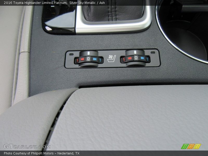 Silver Sky Metallic / Ash 2016 Toyota Highlander Limited Platinum