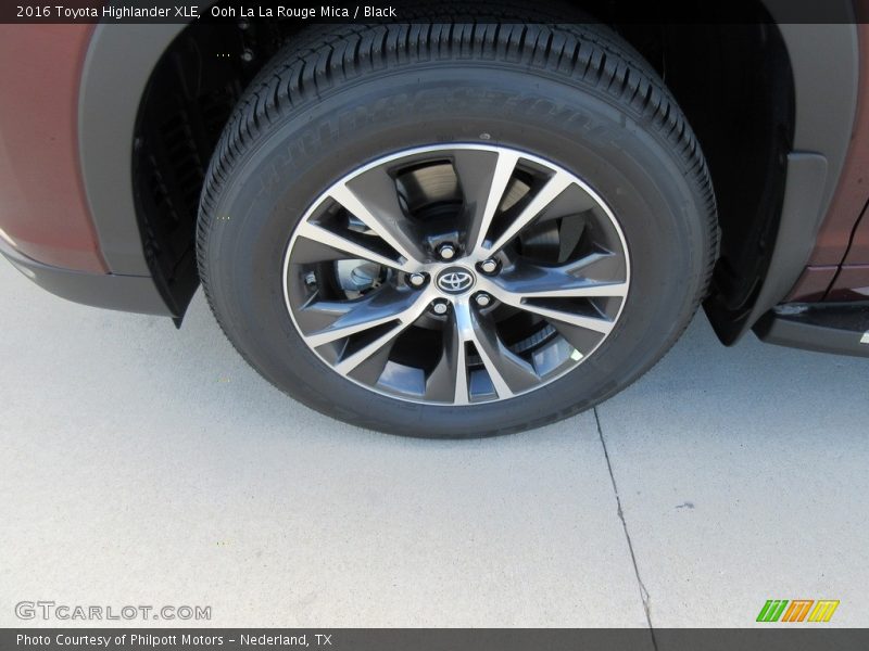 Ooh La La Rouge Mica / Black 2016 Toyota Highlander XLE