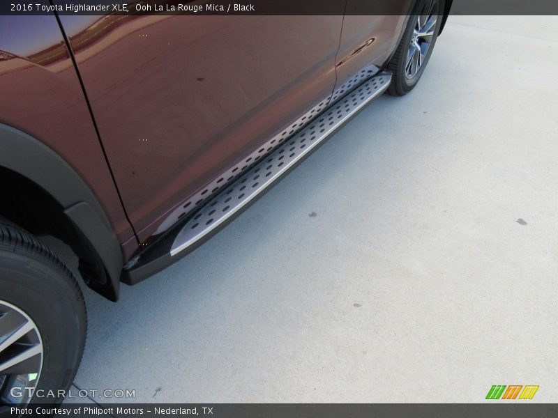 Ooh La La Rouge Mica / Black 2016 Toyota Highlander XLE