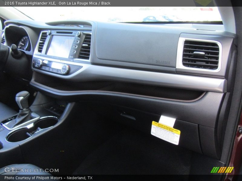 Ooh La La Rouge Mica / Black 2016 Toyota Highlander XLE