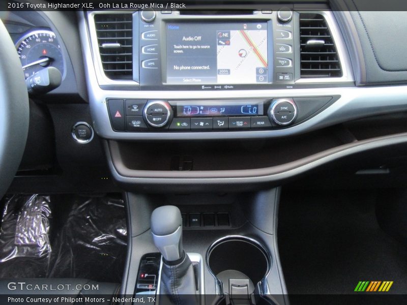 Controls of 2016 Highlander XLE