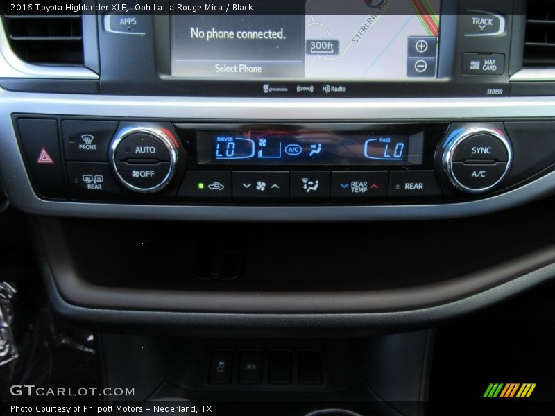 Controls of 2016 Highlander XLE